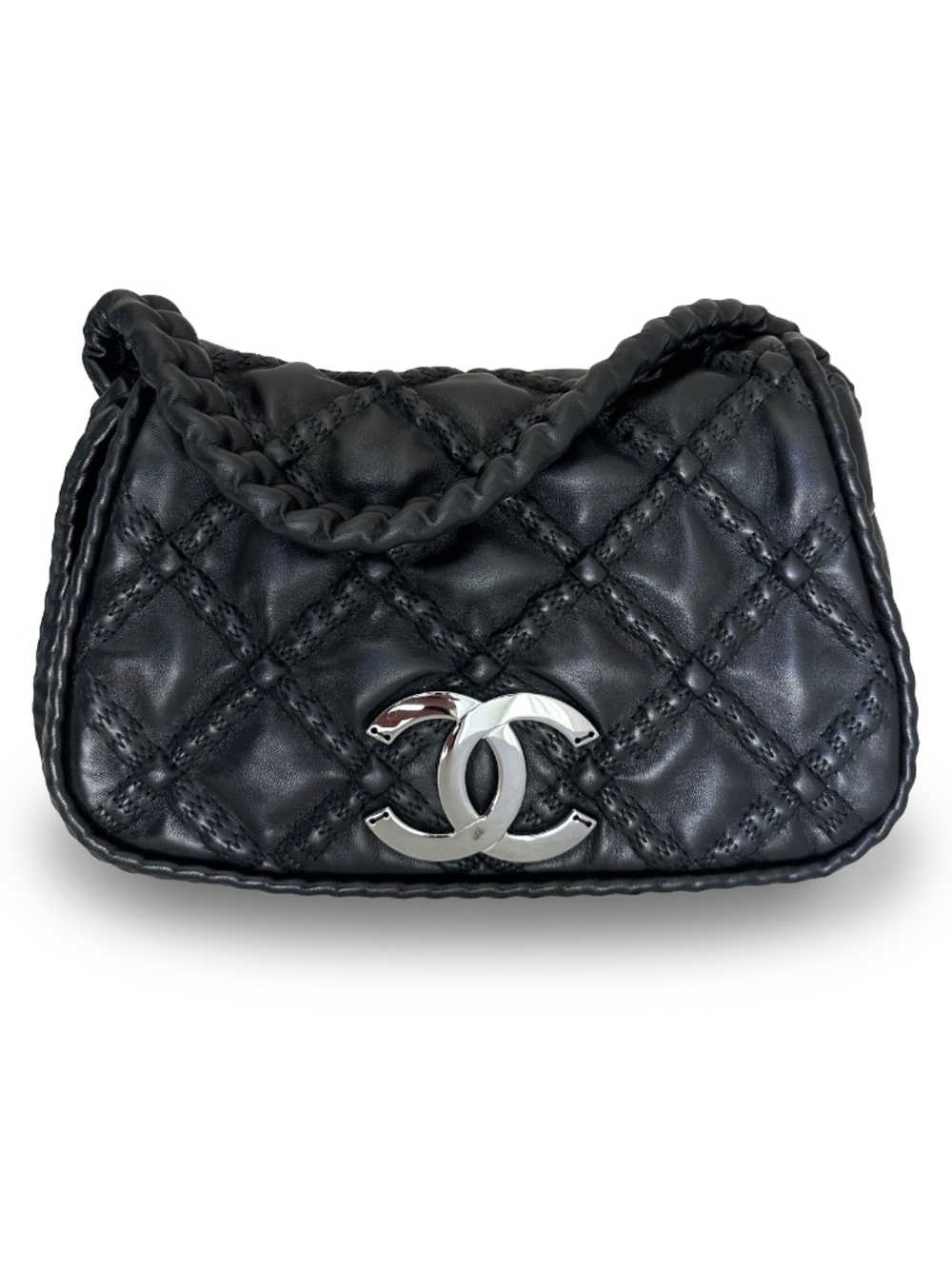 RARE CHANEL A36450 07A Black Lambskin Matelassé Shoulder Bag NWT
